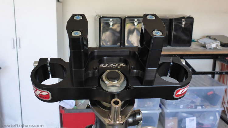 Photo 6 of Scotts DRZ400 Stabiliser and SUB Mount Install